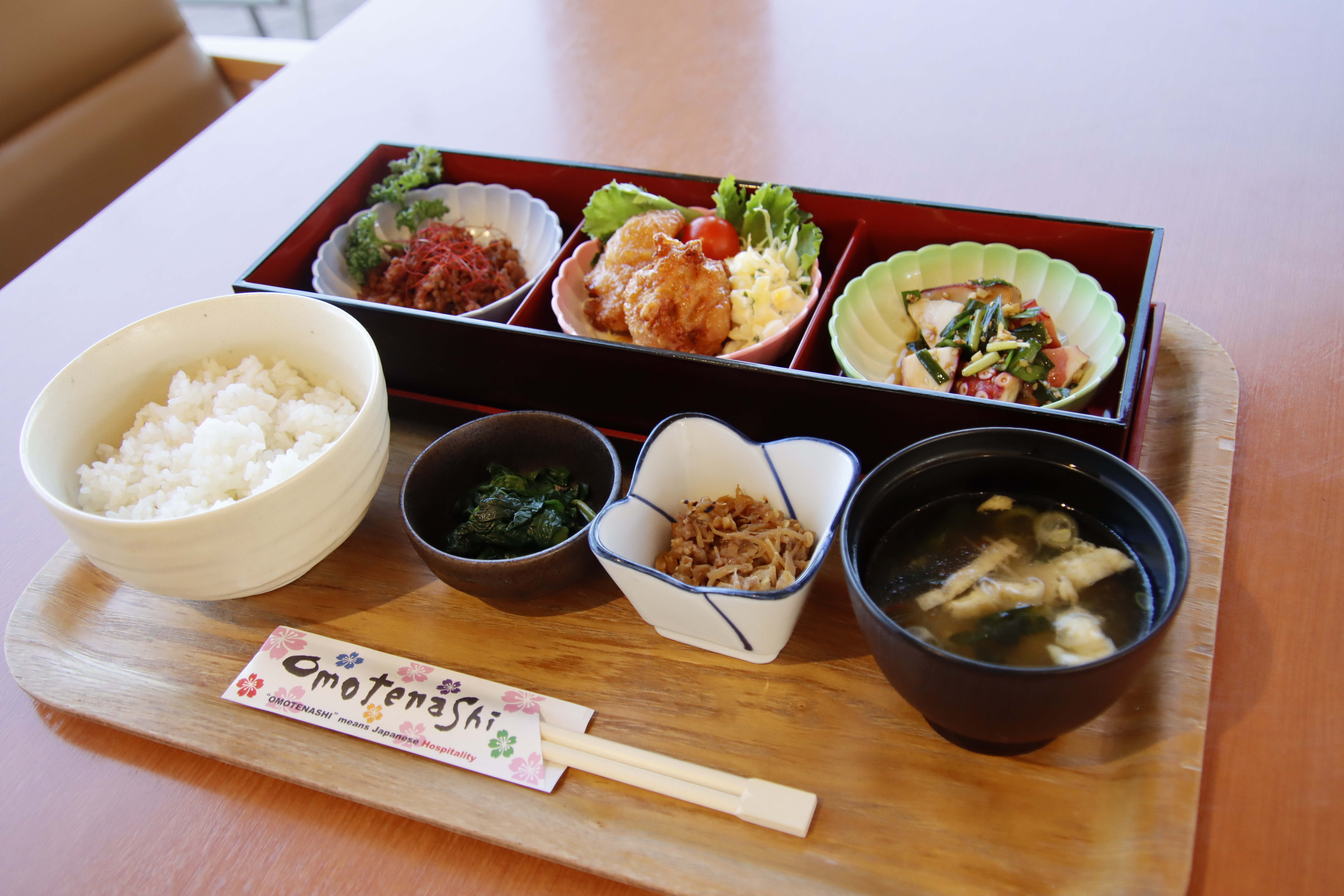 多古米おかず選手権定食